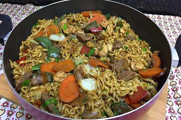 Como Fazer Yakisoba Tradicional